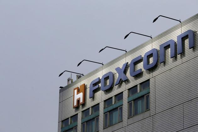 八點一氪 | 獵聘網(wǎng)今日在香港聯(lián)交所掛牌上市;拼多多回應(yīng)赴美上市傳聞:不予置評;寶寶樹在港遞交招股書